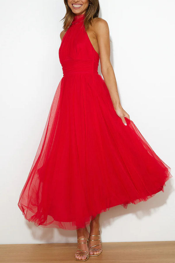 Fluid Maxi Dress with a Classic, Graceful Design