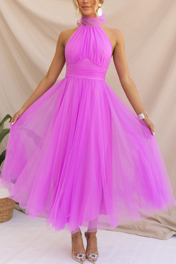 Fluid Maxi Dress with a Classic, Graceful Design