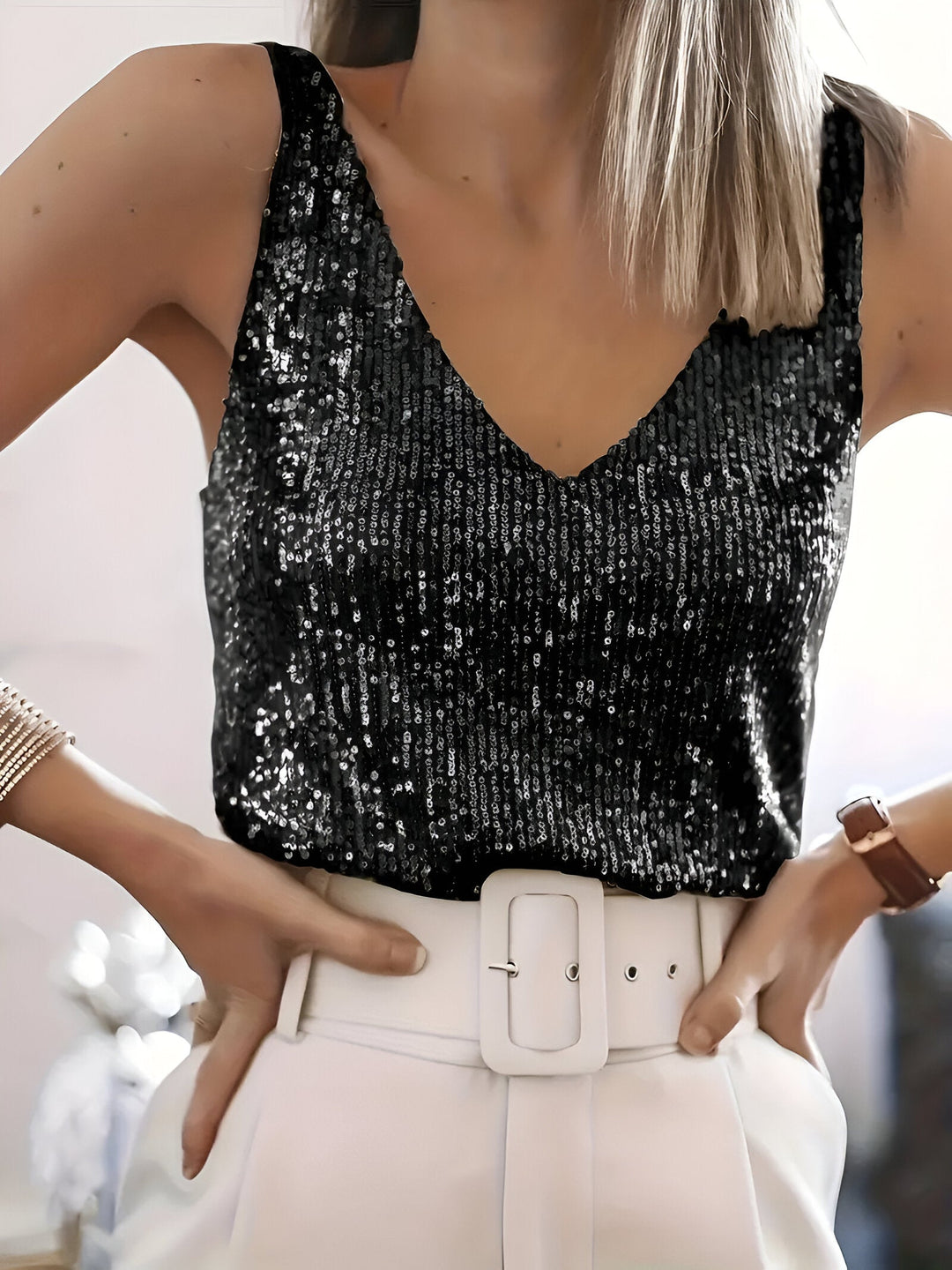 Sleeveless Paillette Tank Top with Round Neckline