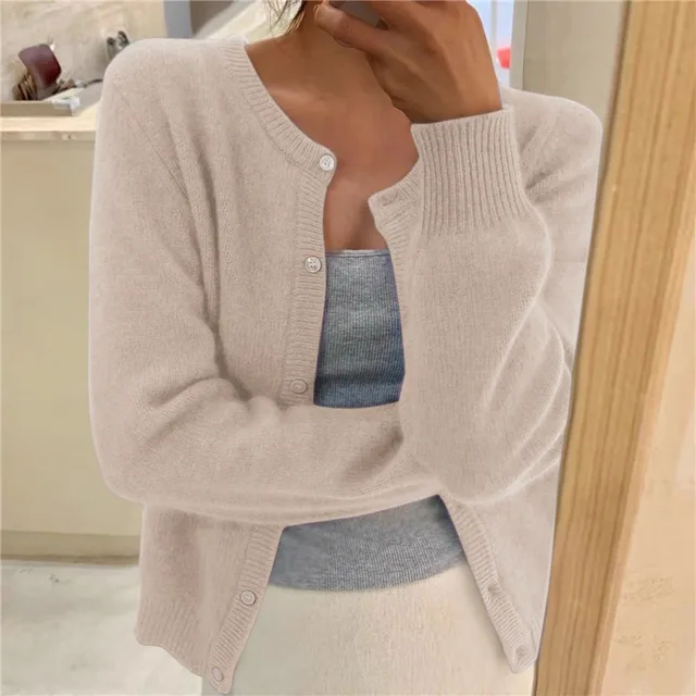 Women's Relaxed Knit Cardigan with Classic Styling