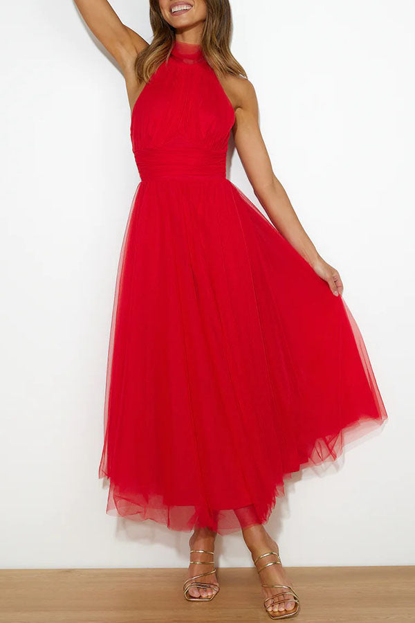 Fluid Maxi Dress with a Classic, Graceful Design