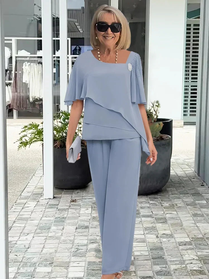 Elegant Two-Piece Summer Set with a Feminine Cut