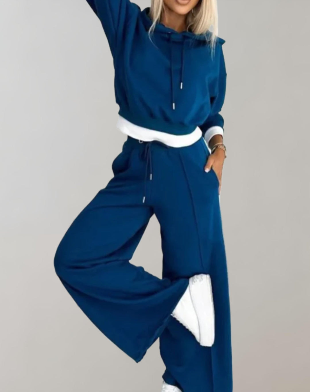 Women's Two Piece Hooded Tracksuit Set with Wide-Leg Trousers