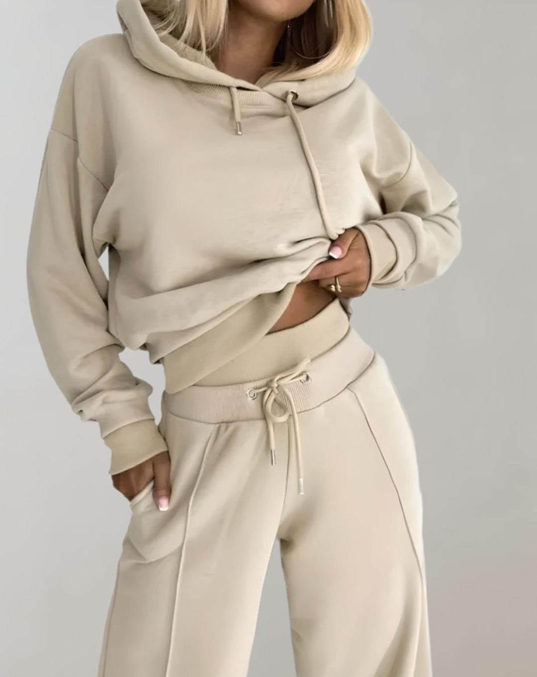 Women's Two Piece Hooded Tracksuit Set with Wide-Leg Trousers