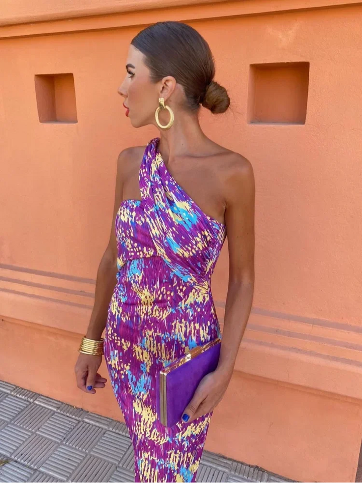 Women's One-Shoulder Dress with a Stylish Bold Print