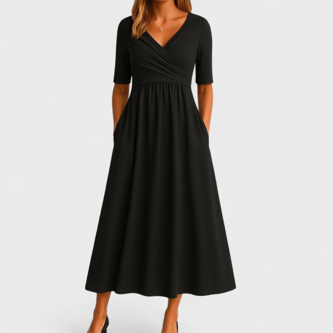 Midi Dress with a Sweetheart Neckline and Elegant Finish