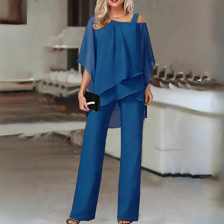 Women's Blazer and Straight-Leg Trouser Two-Piece Set