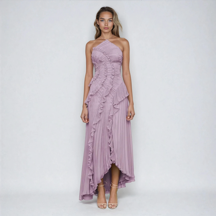 Elegant Ruffle Dress with a Feminine Cut