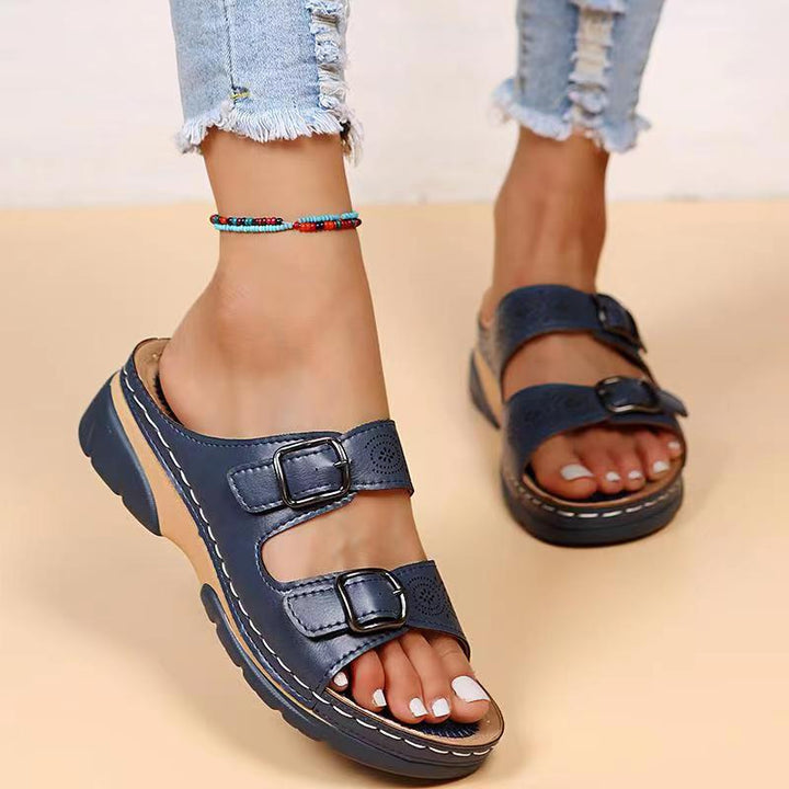 Women's Strappy Flat Sandals in Genuine Leather