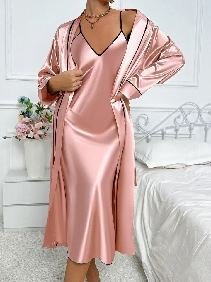 Women's Two-Piece Nightgown and Robe Pyjama Set