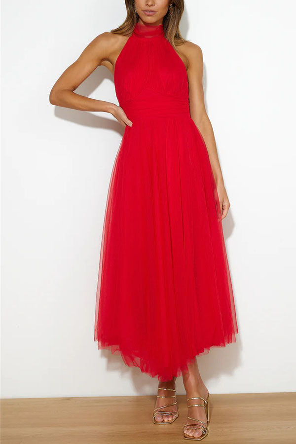 Fluid Maxi Dress with a Classic, Graceful Design