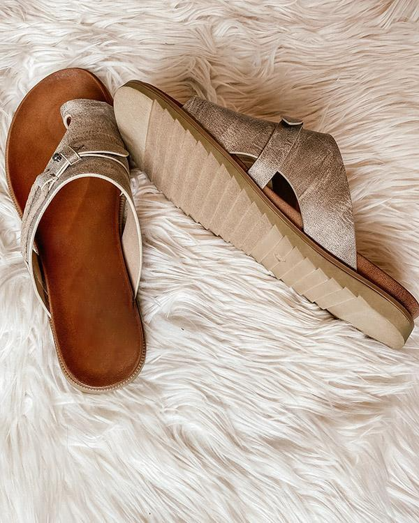 Women's Adjustable Strap Sandals with Cushioned Fit